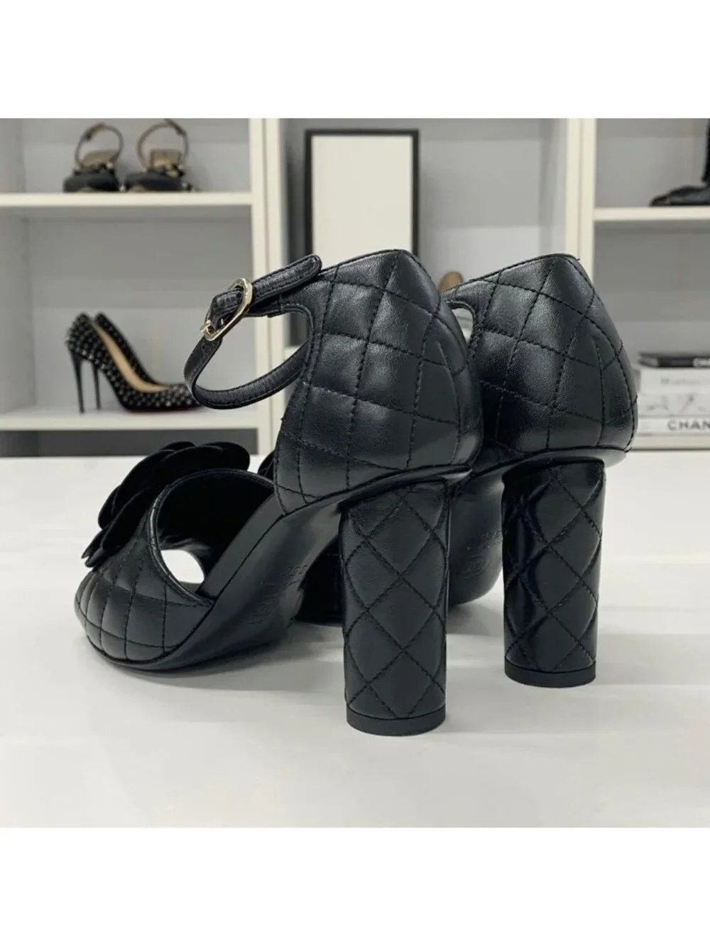 CHANEL brand size